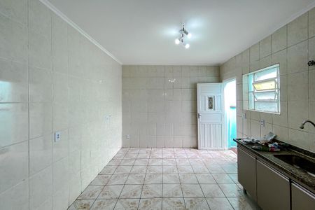 Casa para alugar com 130m², 2 quartos e 3 vagasCozinha