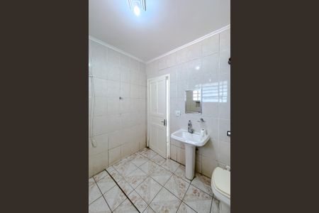 Casa para alugar com 130m², 2 quartos e 3 vagasBanheiro