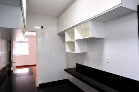 Apartamento à venda com 116m², 3 quartos e 2 vagasCozinha