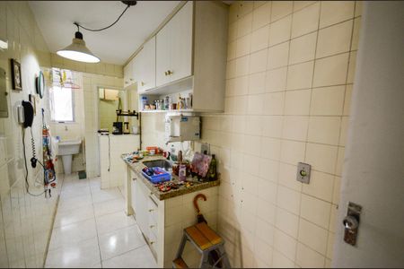 Apartamento à venda com 67m², 2 quartos e 1 vagaCozinha