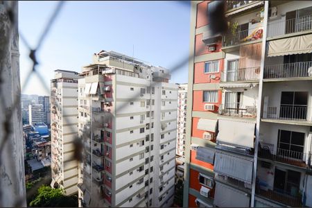 Apartamento à venda com 67m², 2 quartos e 1 vagaVista da Sala