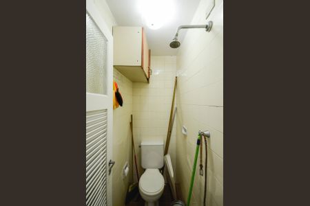 Apartamento à venda com 67m², 2 quartos e 1 vagaBanheiro de Serviço