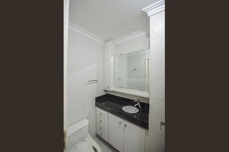 Apartamento à venda com 208m², 3 quartos e 3 vagasBanheiro