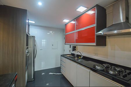 Apartamento à venda com 208m², 3 quartos e 3 vagasCozinha