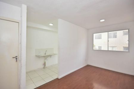 Apartamento para alugar com 40m², 2 quartos e sem vaga Apartamento para alugar com 40m², 2 quartos e sem vagaSala