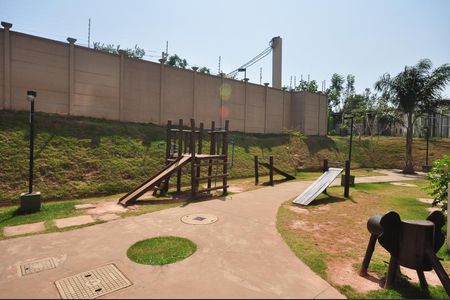 Apartamento para alugar com 40m², 2 quartos e sem vaga Apartamento para alugar com 40m², 2 quartos e sem vagaPlayground