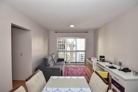 Apartamento à venda com 57m², 2 quartos e 1 vagaSala Varanda