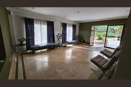 Apartamento à venda com 3 quartos, 167m² em Moema, São Paulo