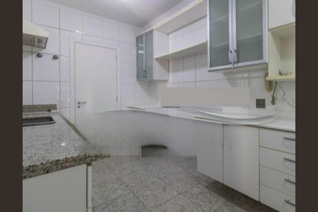 Apartamento à venda com 3 quartos, 167m² em Moema, São Paulo