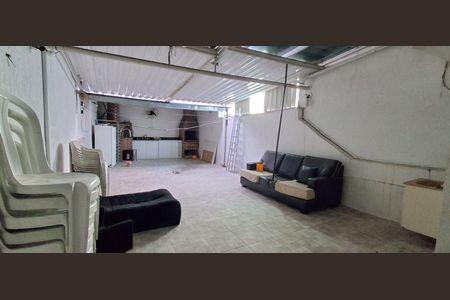 Casa à venda com 160m², 3 quartos e 2 vagasÁrea gourmet