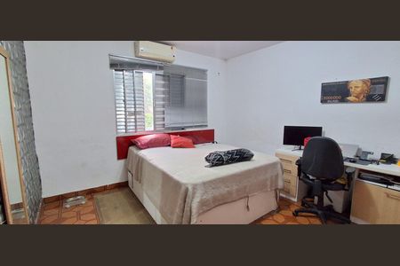 Casa à venda com 160m², 3 quartos e 2 vagasQuarto 3