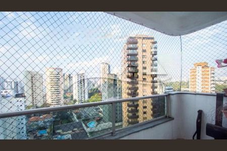 Apartamento à venda com 240m², 4 quartos e 4 vagas