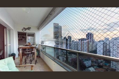 Apartamento à venda com 240m², 4 quartos e 4 vagas