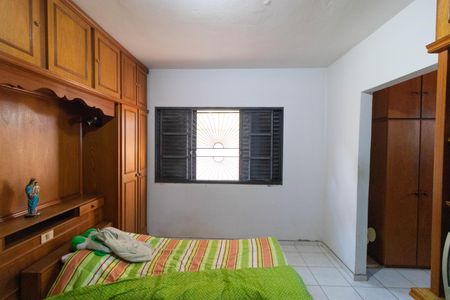 Casa à venda com 267m², 3 quartos e 2 vagasSuíte