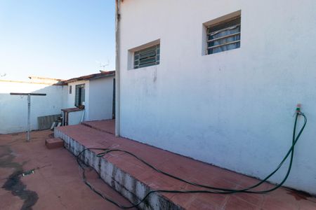 Casa à venda com 267m², 3 quartos e 2 vagasQuintal