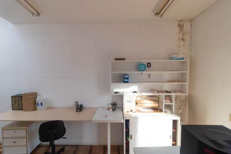 Casa à venda com 267m², 3 quartos e 2 vagasÁrea de luz