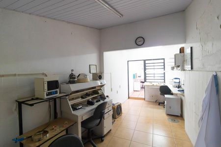 Casa à venda com 267m², 3 quartos e 2 vagasOficina