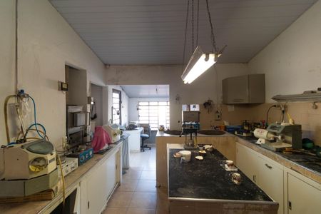 Casa à venda com 267m², 3 quartos e 2 vagasOficina