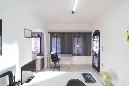 Casa à venda com 267m², 3 quartos e 2 vagasSala 01