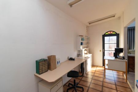 Casa à venda com 267m², 3 quartos e 2 vagasÁrea de luz