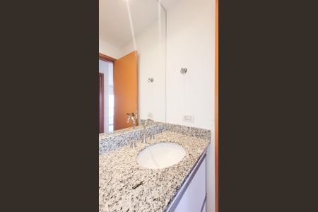 Apartamento à venda com 61m², 2 quartos e 1 vagaBanheiro Social