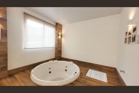 Apartamento à venda com 61m², 2 quartos e 1 vagaÁrea comum