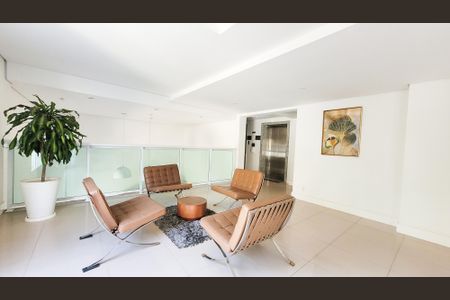 Apartamento à venda com 61m², 2 quartos e 1 vagaÁrea comum