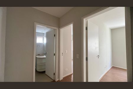 Apartamento à venda com 78m², 2 quartos e 1 vaga Apartamento à venda com 78m², 2 quartos e 1 vagaCorredor