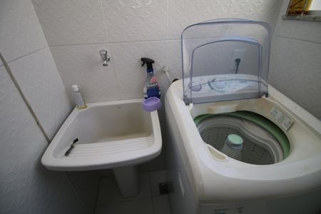 Apartamento à venda com 115m², 2 quartos e 1 vagaÁrea de Serviço