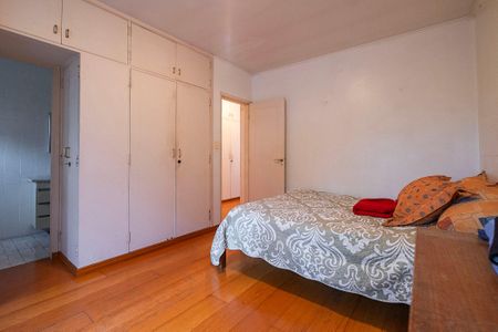 Casa à venda com 280m², 2 quartos e 3 vagasSuíte 2