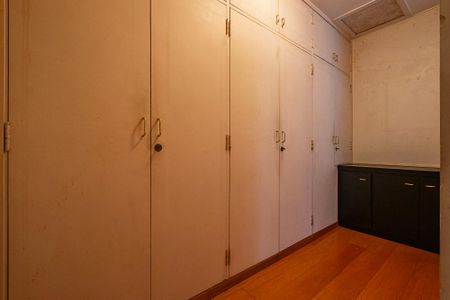 Casa à venda com 280m², 2 quartos e 3 vagasSala 2º andar