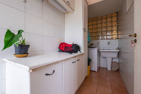 Casa à venda com 280m², 2 quartos e 3 vagasÁrea de Serviço