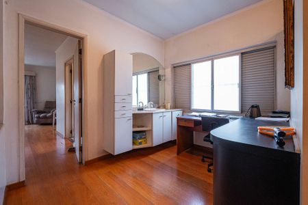 Casa à venda com 280m², 2 quartos e 3 vagasSala 2º andar