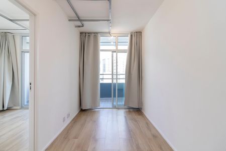 Apartamento à venda com 38m², 1 quarto e sem vaga Apartamento à venda com 38m², 1 quarto e sem vagaSala
