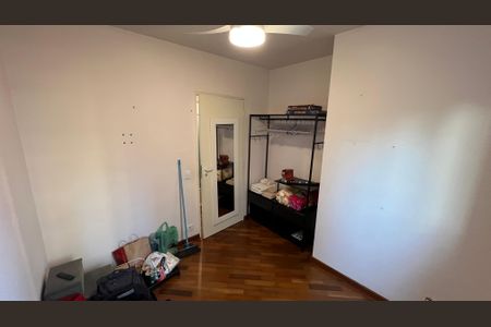Apartamento à venda com 90m², 3 quartos e 2 vagas Apartamento à venda com 90m², 3 quartos e 2 vagasQuarto 1