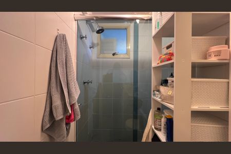 Apartamento à venda com 90m², 3 quartos e 2 vagas Apartamento à venda com 90m², 3 quartos e 2 vagasBanheiro da Suíte