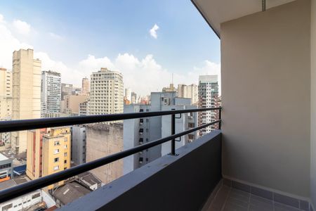 Studio à venda com 22m², 1 quarto e sem vaga Studio à venda com 22m², 1 quarto e sem vagaVaranda