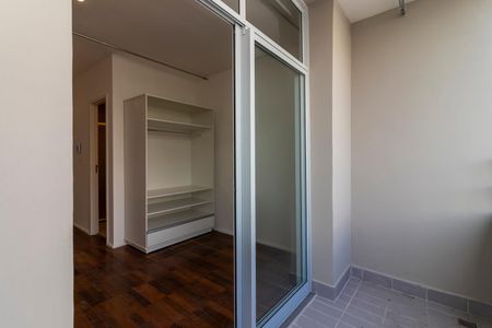 Studio à venda com 22m², 1 quarto e sem vaga Studio à venda com 22m², 1 quarto e sem vagaVaranda