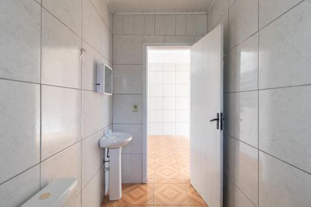 Casa para alugar com 68m², 1 quarto e sem vaga Casa para alugar com 68m², 1 quarto e sem vagaBanheiro