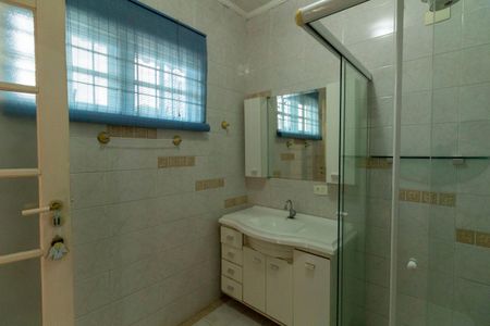 Casa à venda com 400m², 4 quartos e 6 vagasBanheiro da Suíte 3