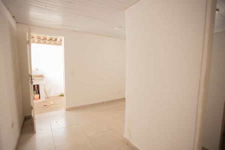 Casa para alugar com 35m², 2 quartos e sem vaga Casa para alugar com 35m², 2 quartos e sem vagaSALA- COZINHA