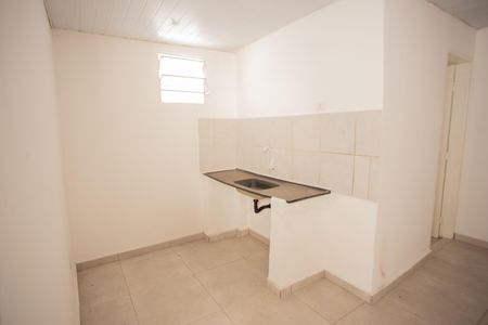 Casa para alugar com 35m², 2 quartos e sem vaga Casa para alugar com 35m², 2 quartos e sem vagaSALA- COZINHA
