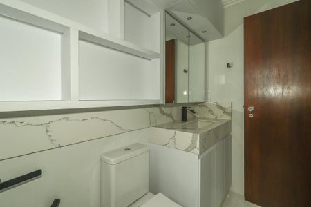Apartamento à venda com 76m², 2 quartos e 1 vagaBanheiro