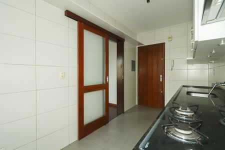 Apartamento à venda com 76m², 2 quartos e 1 vagaCozinha