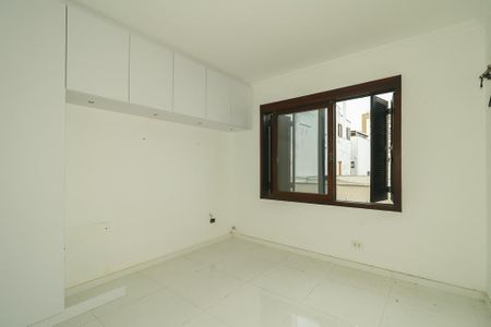 Apartamento à venda com 76m², 2 quartos e 1 vagaQuarto