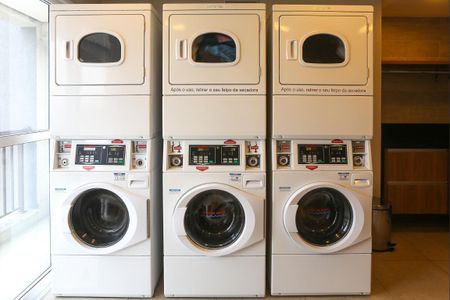 Studio à venda com 40m², 1 quarto e 1 vagaÁrea comum - Lavanderia