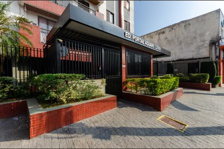 Apartamento à venda com 55m², 2 quartos e 1 vaga Apartamento à venda com 55m², 2 quartos e 1 vagaFachada