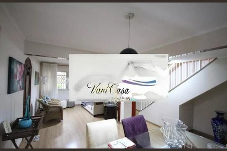 Casa à venda com 3 quartos, 218m² em Vila Mariana, São Paulo