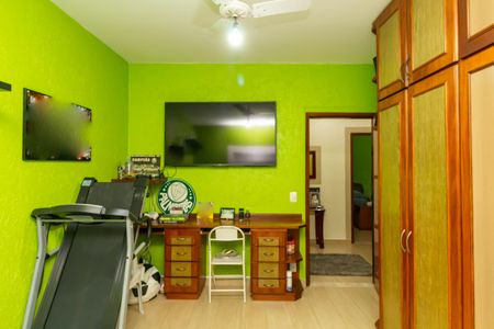 Casa à venda com 200m², 3 quartos e 4 vagas Casa à venda com 200m², 3 quartos e 4 vagasQuarto 1