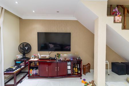 Casa à venda com 200m², 3 quartos e 4 vagas Casa à venda com 200m², 3 quartos e 4 vagasSala